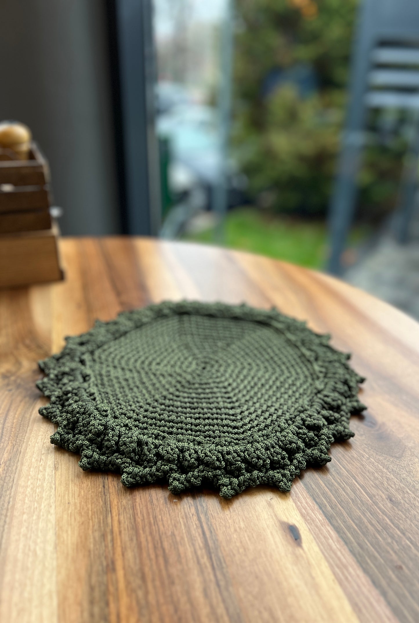 Table Coaster «Snake Charm» Ø33