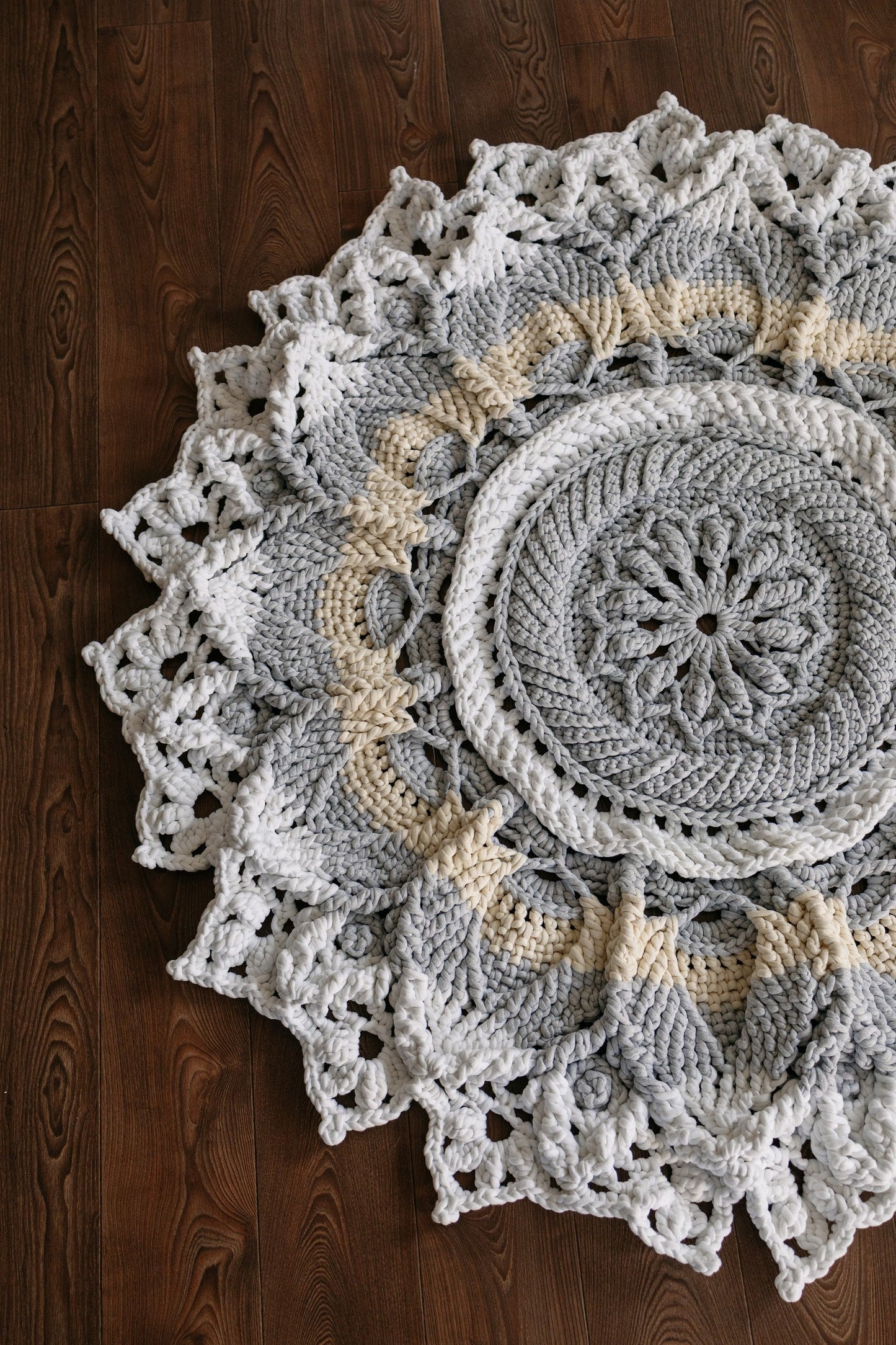 Knitted Round Children's Rug
