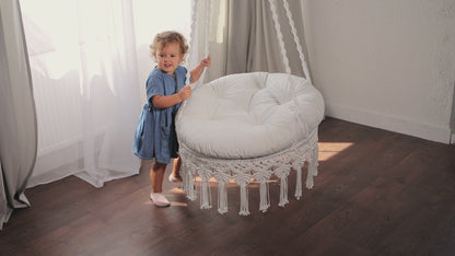 Hanging Designer Seat «Blanc Elegance»